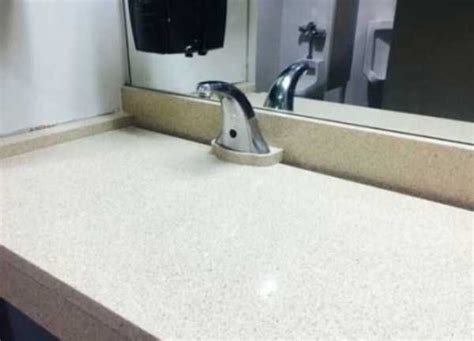 funny-plumbing-fails (6) | KLYKER.COM