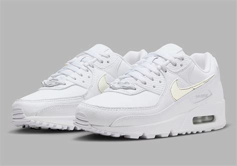 Nike Air Max 90 White Metallic Silver Fv0949 100