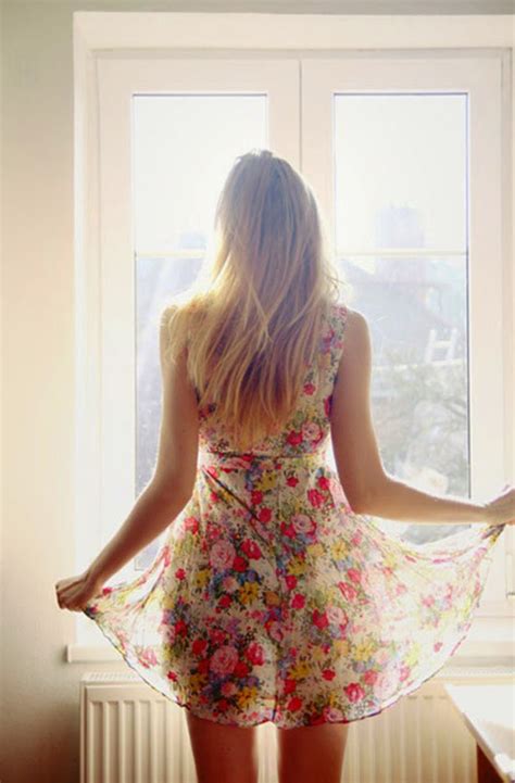 WHEN THE SUN SHINES THROUGH A DRESS AND MAKES IT TRANSPARENT FOR HOT AND SEXY GIRLS 18