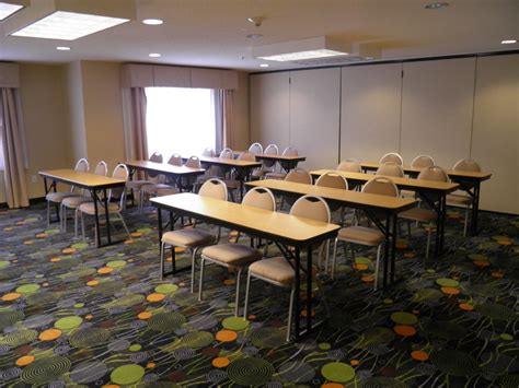 Classroom Style Set-Up; Wakefield | Classroom style, Meeting room, Home ...