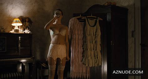 Skyskraber Nude Scenes Aznude