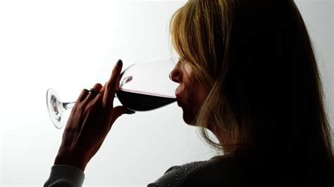 Revealed The Reason Drinkers Can Get A ‘red Wine Headache