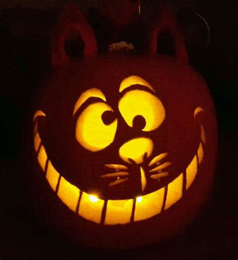 Pin By Tray Stone On All Hallow S Eve Pumpkin Carving Cheshire Cat