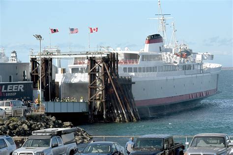 Crews Evaluated After Rv Fire On Coho Ferry Peninsula Daily News