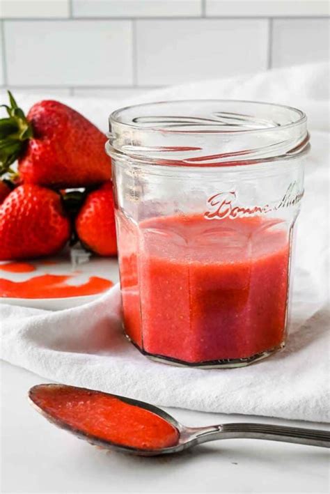 How To Make Strawberry Puree Fresh Or Frozen Momma Fit Lyndsey