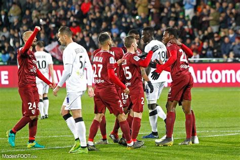 Metz Le Groupe Messin Pour Le Derby à Strasbourg