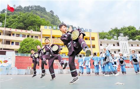 党建引领激活发展动力