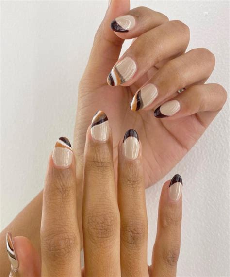 33 Best September Nails — Brown Swirl French Tip Nails