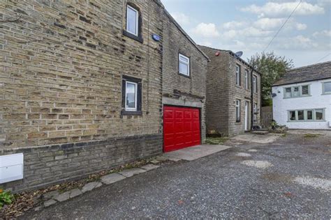 New Hey Road Outlane Huddersfield Hd3 4 Bedroom End Terrace House