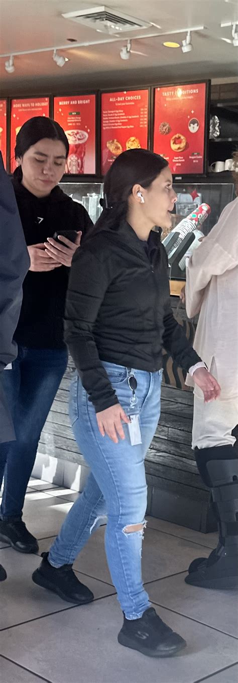 OC 2 Latina Friends In Tight Jeans Tight Jeans Forum