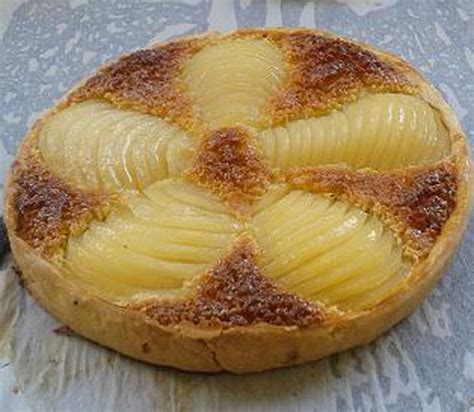 Recette De Tarte Bourdaloue Aux Poires Poch Es La Recette Facile