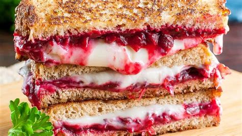 How To Make The Best Vegan Toasties