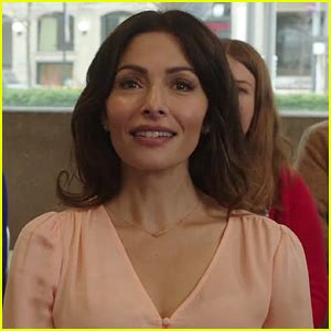 Sarah Shahi Dishes On Sex Life Season Two Possibility Netflix Sarah Shahi Sex Life Just