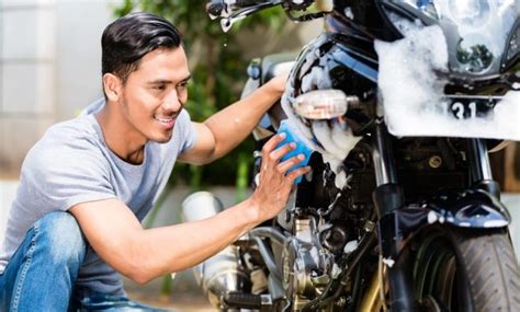 Ide Peluang Usaha Cuci Motor Modal Kecil Untung Besar 2024