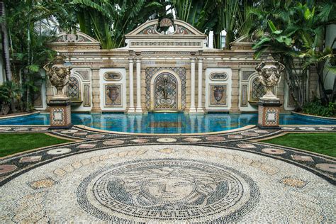 Best Miami Wedding Venues Versace Mansion Versace Mansion Mansions