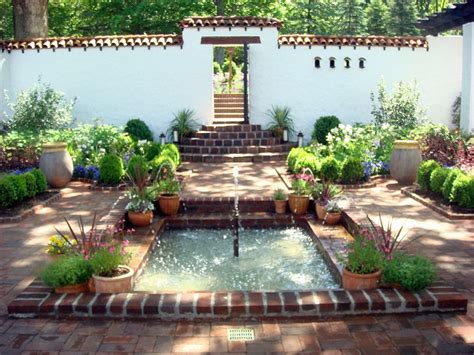 Herb Garden Style Courtyards Small Front Courtyards Small Spanish