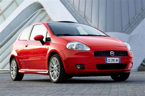 Fiat Grande Punto 14 16v Sport 🚗 Car Technical Specifications