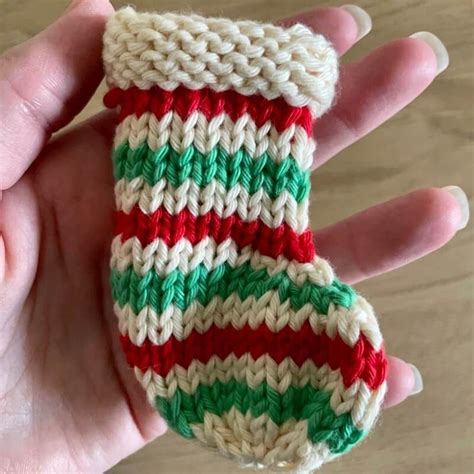 Mini Christmas Stocking Ornaments Free Knitting Patterns Artofit