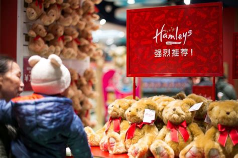 Hamleys opens its largest store in the world and it's in Beijing ...