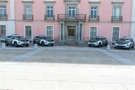 Boadilla cede a la Guardia Civil cuatro vehículos TeleBoadilla