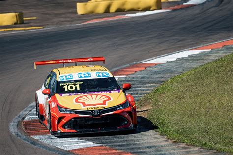 Petecof vence sprint no Velopark e fatura 1ª na Stock Car