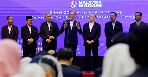 Pm Wants Civil Servants To Maintain Integrity To Justify Recognition By Govt Nsttv New