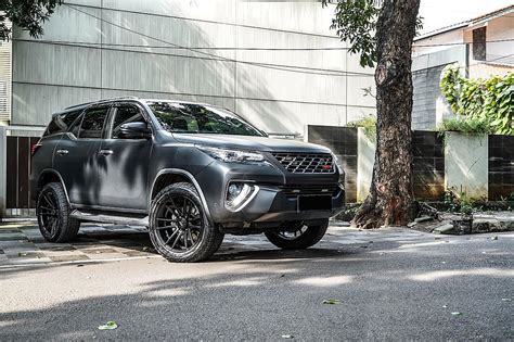 Permaisuri Ssw Super Concave S On Fortuner