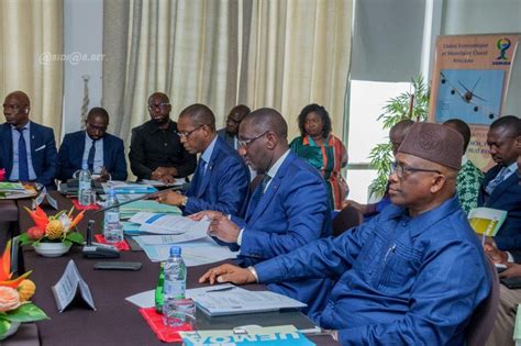 Intégration Les Ministres Du Commerce De Luemoa Réfléchissent à Abidjan Sur La Régulation De