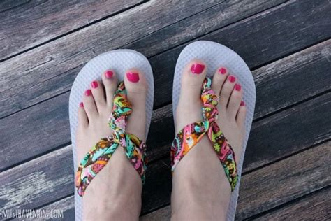 How To Make The Easiest Ever Diy No Sew Fabric Flip Flops Fabric