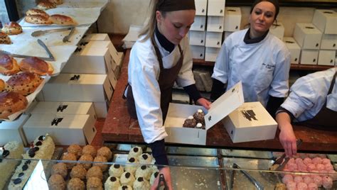 VIDÉO La pâtisserie lilloise Aux merveilleux de Fred ouvre une