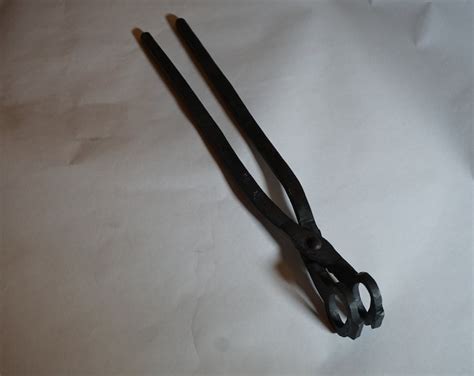 Railroad Spike Head Tongs Loop Style Spike Knife Tongs Forge Tongs