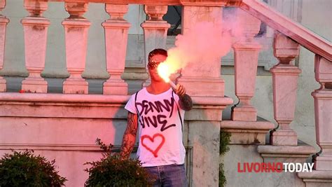 Giustizia Per Denny Anche Il Sindaco Al Corteo Con Amici E Familiari