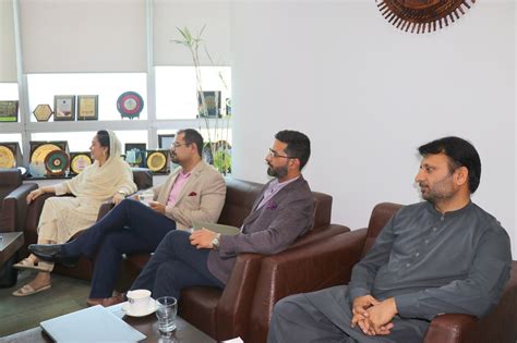 Prof Dr Shahid Munir T I Chairperson Phec Had A Meeting With A