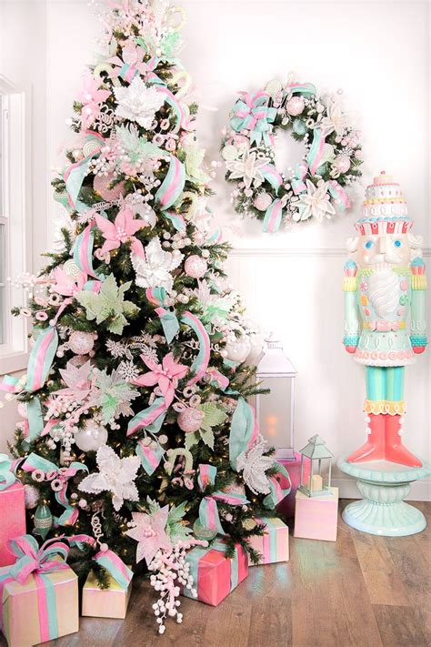 Christmas Tree Ideas And Decor Trends For Decorator S Warehouse