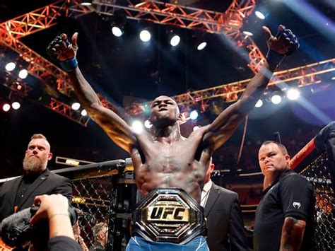 UFC: Adesanya Knocks Out Pereira, Reclaims Title - Heritage Times