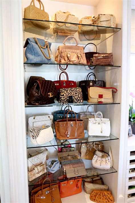 How To Organize Your Handbags Howtowear Fashion