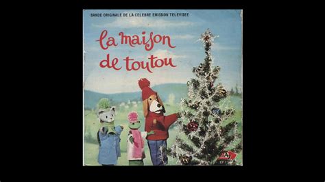 Noël La maison de Toutou 1967 1973 Trois petits sapins de Noël