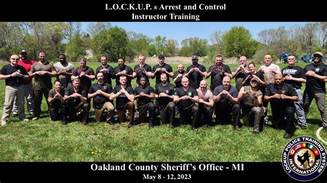 Mi Oakland County Sheriffs To Train 1200 Officers In Lockup