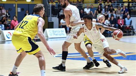 Play Off A2 La Pallacanestro Trieste Parte Con Il Botto Espugna Il