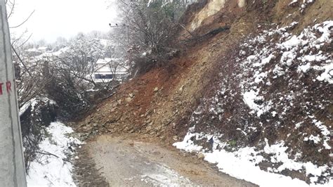 Mudurnu da heyelan nedeniyle kapanan mahalle yolu ulaşıma açıldı Yurt