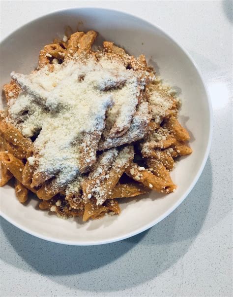 Penne Pasta With Creamy Cashew Tomato Sauce Clyde S Corner