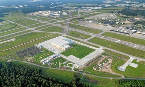 Savannah Airport The Runway That Contains Gravestones