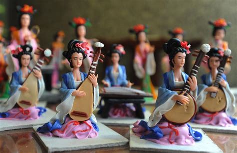 Folk Artist Makes Dough Figurines In Suzhou E China