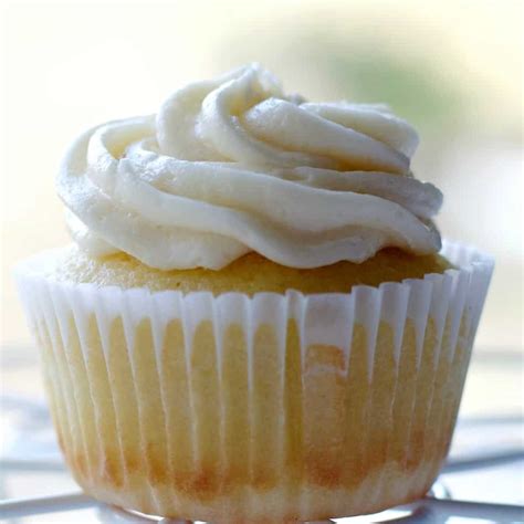 Vanille Cupcakes Mit Vanille Buttercreme Rezepte Suchen