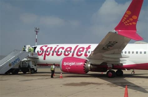 Spicejets Delhi Dubai Flight Diverted To Karachi Due To Fuel Indicator