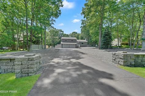 189 Spruce Lake Dr Milford Pa 18337 40 Photos Movoto
