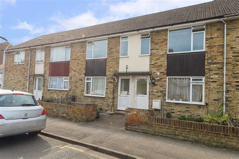 2 Bedroom Maisonette For Sale In Bellclose Road West Drayton Cameron