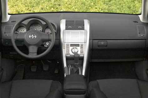 2007 Scion Tc Pictures 69 Photos Edmunds