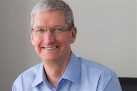 Apple Ceo Tim Cook Chosen As Stanford Universitys 2019 Commencement