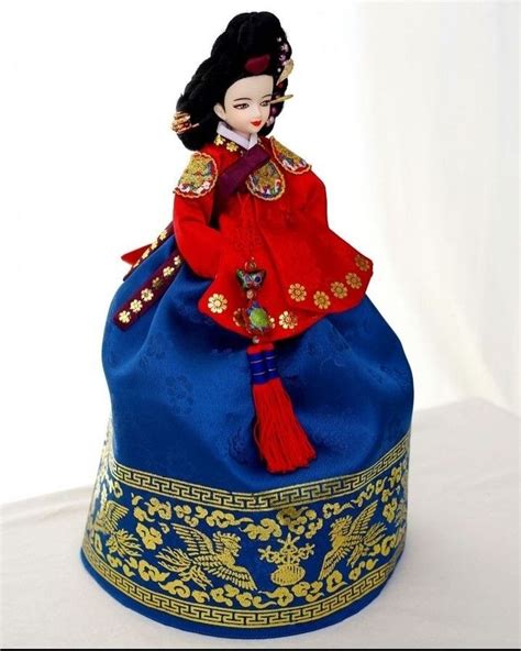 ปกพนโดย Linda Leone ใน JAPANESE GEISHA DOLLS CHINESE COURT DOLLS